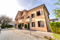 bifamiliare in vendita Rubano foto 004__due_nuclei_unita_casa_singola_verde_vista_aperta__1.jpg