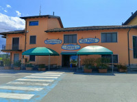 attività commerciale in vendita Camino foto 000__photo-2025-07-08-17-54-57.jpg