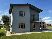 villa in vendita Badia Polesine foto 000__img_4416_wmk_0.jpg