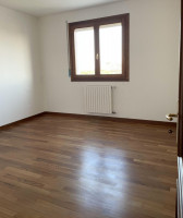 appartamento in vendita Selvazzano Dentro foto 005__camera.jpg