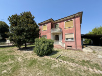 casa singola in vendita Bevilacqua foto 000__img_4395.jpg