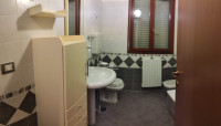 stanze in affitto Mirandola foto BagnoGv.jpg