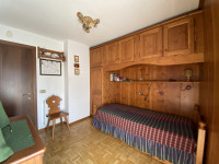 appartamento in vendita Auronzo di Cadore foto 007__vista_camera_matrimoniale.jpg