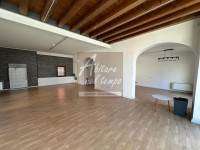 shop for rental Cittadella foto 007__c25fb81a-b71a-419d-af5d-43b1ebd8f38f_wmk_0.jpg