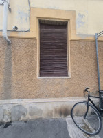 negozio in vendita Firenze foto 005__whatsapp_image_2025-09-09_at_10_15_39.jpg
