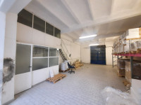 laboratorio in affitto Firenze foto 000__photo-2025-09-22-12-47-49__2.jpg