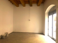 negozio in affitto Mirandola foto 002__ingresso.jpg