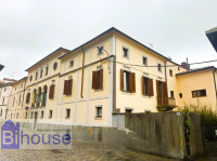 appartamento in affitto Pollone foto 000__esterno_wmk_0.jpg