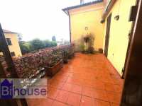 appartamento in affitto Pollone foto 004__terrazza_wmk_0.jpg