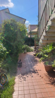 casa singola in vendita Selvazzano Dentro foto 025__giardino_con_scala_esterna.jpg