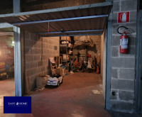 garage in vendita Roma foto Box.jpg