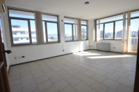 office for sale Quartu Sant'Elena foto 005__6.jpg