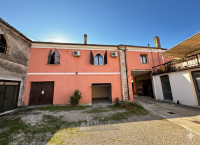 appartamento in vendita Trecenta foto 020__gemini_generated_image_3291r3291r3291r3_wmk_0.png