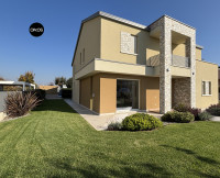 casa singola in vendita Legnaro foto 000__3_wmk_0.jpg