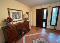 villa in vendita Badia Polesine foto 013__gemini_generated_image_5ds8i85ds8i85ds8.png