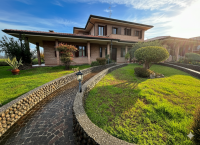 villa in vendita Badia Polesine foto 057__gemini_generated_image_jydymujydymujydy.png