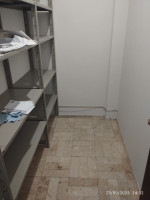 appartamento in affitto Firenze foto 029__scaffale.jpg