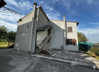 bifamiliare in vendita Canda foto 021__gemini_generated_image_vkxkdavkxkdavkxk_wmk_0.png