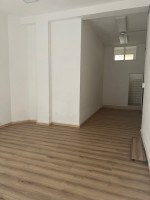 shop for rental Quartu Sant'Elena foto 001__img_1342.jpg