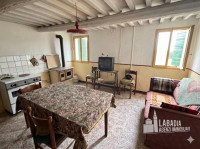 rustico in vendita Ceneselli foto 009__gemini_generated_image_5j2i9h5j2i9h5j2i_wmk_0.jpg