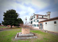 villa in vendita Canaro foto 001__esterno-fronte-1.jpg