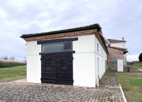 villa in vendita Canaro foto 023__barchessa.jpg