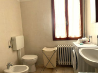 appartamento in affitto Concordia Sulla Secchia foto 003__bagno.jpg