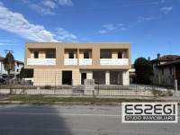 trifamiliare in vendita Selvazzano Dentro foto 000__img_1607_wmk_0.jpg