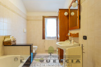 casa a schiera in vendita Arquà Petrarca foto 012__1_arqua___petrarca__con_logo__img_9908.jpg