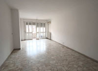 appartamento in vendita Rovigo foto 000__soggiorno.jpg