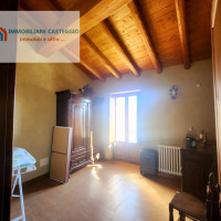 villa in vendita Fortunago foto 018__img-20250318-wa0040_wmk_0.jpg