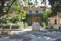 hotel - albergo in vendita Badia Polesine foto 000__park-hotel-le-magnolie-badia-polesine-photo-3.jpg