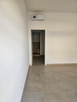 negozio in affitto Scandicci foto 001__photo-2026-01-13-11-52-28__14.jpg