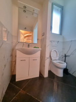 negozio in vendita Firenze foto 004__whatsapp_image_2026-01-13_at_10_53_47__1.jpg