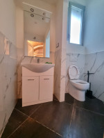 negozio in vendita Firenze foto 008__whatsapp_image_2026-01-13_at_10_53_47__2.jpg