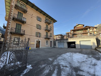 appartamento in vendita Auronzo di Cadore foto 014__vista_garage.jpg