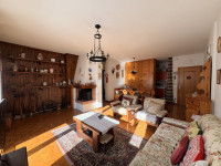 appartamento in vendita Auronzo di Cadore foto 002__Soggiorno.jpg