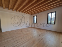 appartamento in vendita Mirano foto 005__003__img-20241214-wa0018_wmk_0.jpg