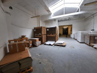 laboratorio in vendita Firenze foto 002__photo-2025-09-22-12-47-50__2.jpg