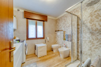 trifamiliare in vendita Villafranca Padovana foto 019__bagno_ristrutturato_villafranca_porzione_giardino__1.jpg